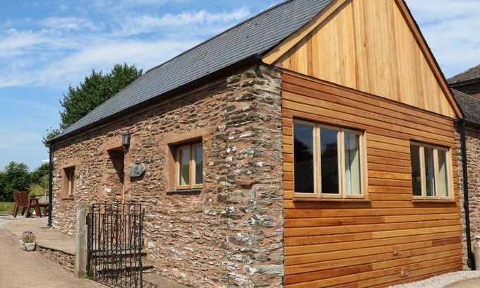 Watchet Cottage | THE COTTAGE, pet friendly, with open fire in Washford