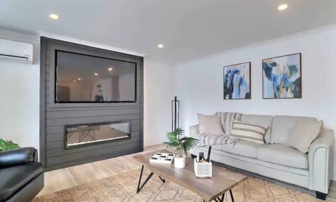 Jemseg House | The Cove Home