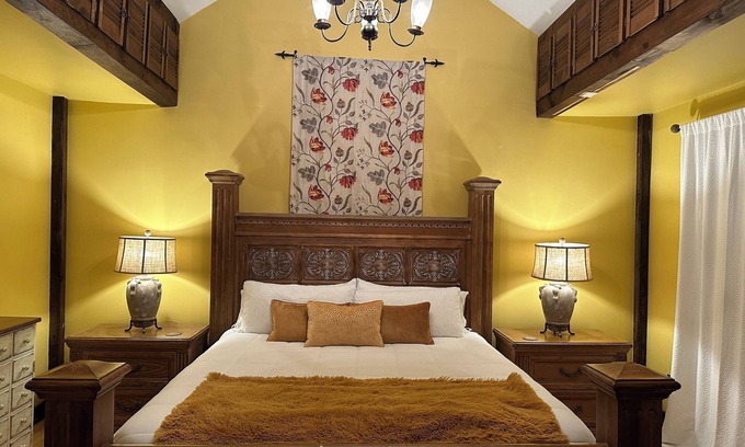 Fitzwilliam Apartment | The Covey House Retreat with InfraRed Sauna