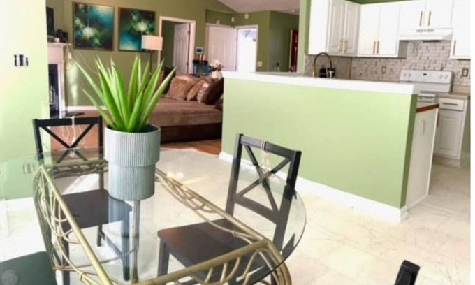 Stockbridge House | The Cozy Haven