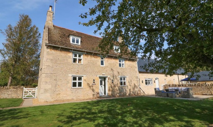 Fotheringhay House | The Croft Farm