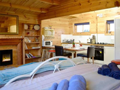 Goodwick House | The Cwtch - Uk30049