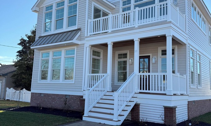 Lower Township House | “The Delford” Beach House only Steps to the Bay Beaches