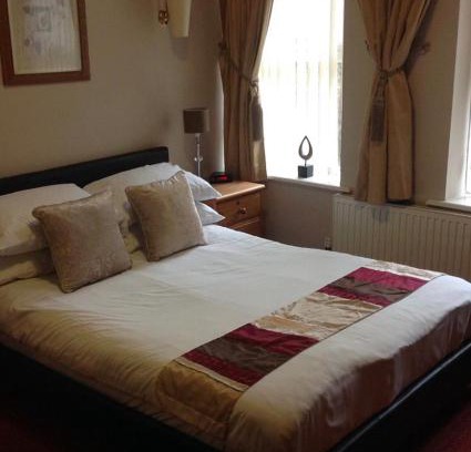 Pontardawe Hotel | The Dillwyn arms