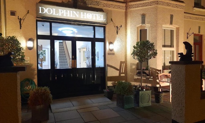Exmouth Hotel | The Dolphin Hotel Exmouth