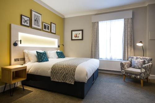 Dunchurch Hotel | The Dun Cow by Innkeeper's Collection