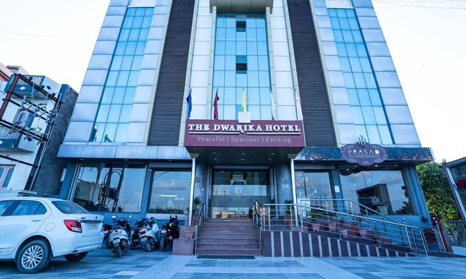 Dwarka Hotel | The Dwarika Hotel