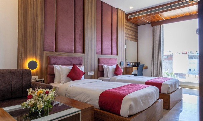 Gomti Nagar Hotel | The Ecstasy Hotel