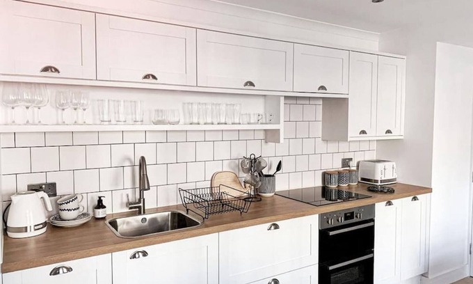Broughty Ferry Apartment | The Estuary Apartment - 2 minutes from beach!