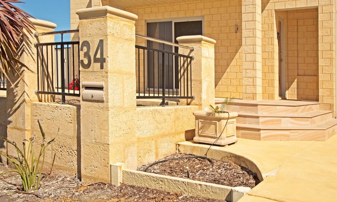 Jurien Bay House | The Executive *Ground Floor* Self Contained Holiday Accommodation.