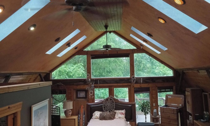 Auburn Apartment | The Executive Suite