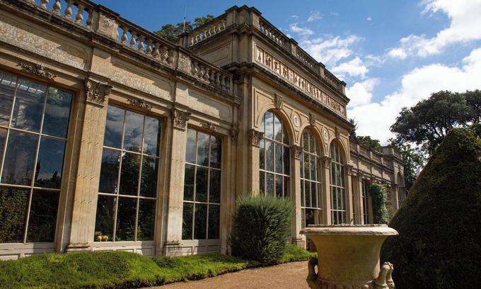 Castle Ashby House | The Falcon Cottages