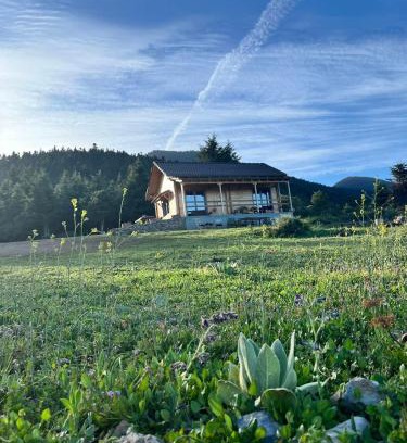 Vlacherna House | The Farmhouse