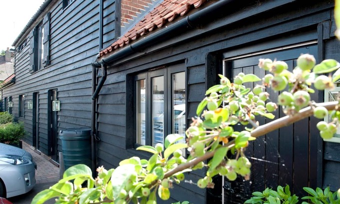 Bury St Edmunds Hotel | The Fox Inn by Greene King Inns