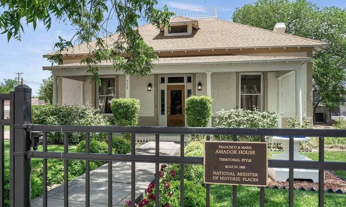 Las Cruces House | The Francisco and Maria Amador house is in the heart of downtown Las Cruces.