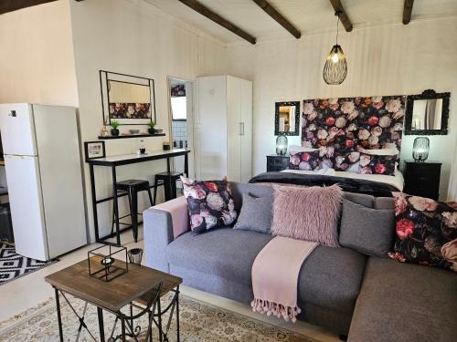 Velddrif Apartment | The French Garden
