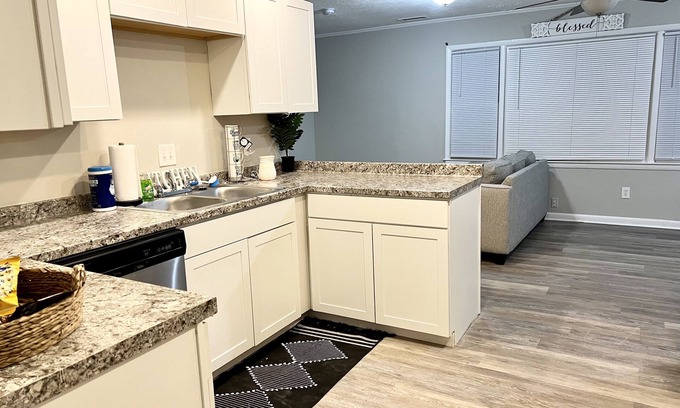Church Street House | The Game House - Hot Tub - Sleeps 10 - Wi-Fi