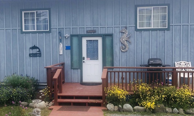Homer House | THE GARDEN SHED - A HOMER SEASIDE COTTAGE