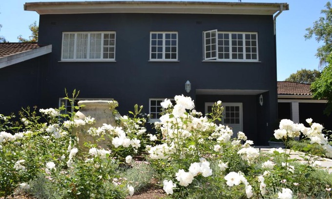 Drakenstein Bed & Breakfast | The Garden Shed Guest House
