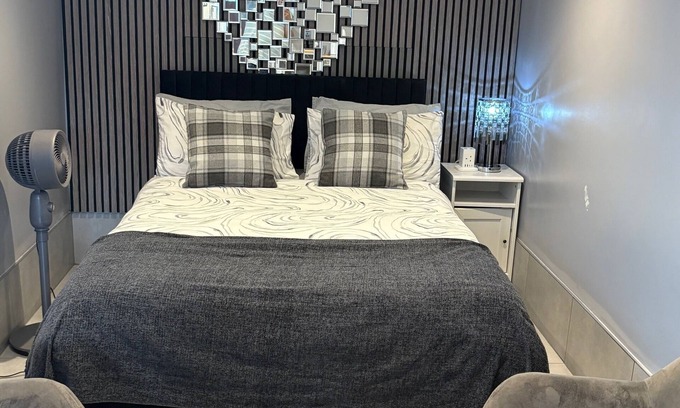 Luton Apartment | The Garden Studio