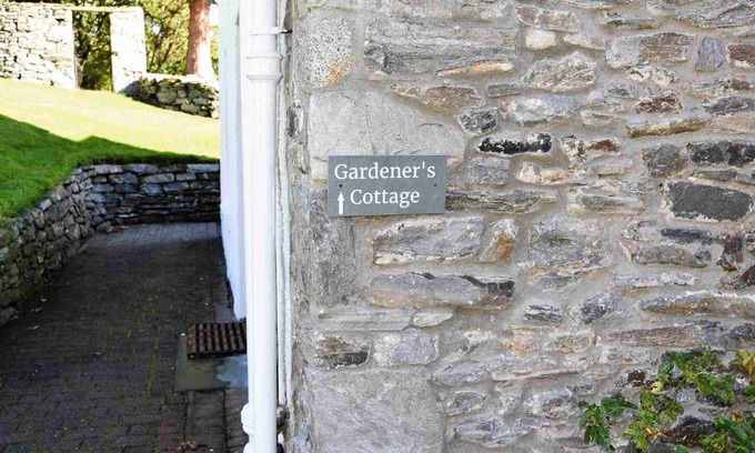 Pitlochry House | The Gardeners Cottage