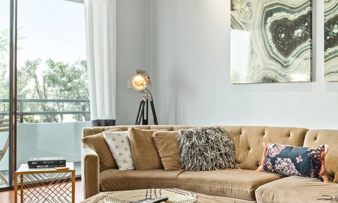 Sawtelle Condo | The Geo Two-Bedroom Suite