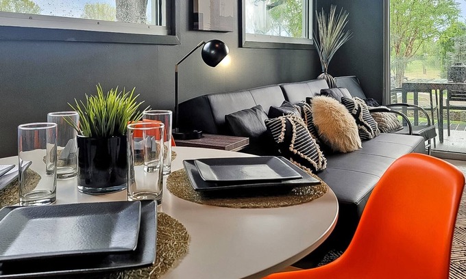 Springdale Apartment | The Getaway La Cuna - Modern 1 Bedroom apt