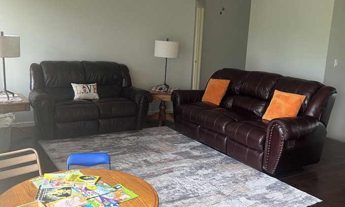 Otoe County House | The Getaway on the Green – Spacious Retreat with Golf Course Views