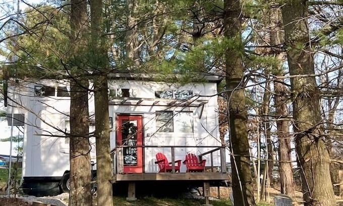 Logan House | The Gladiola Tiny House by the Lake