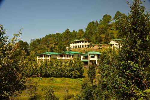 Kaul Resort | The GlenBrook Estate