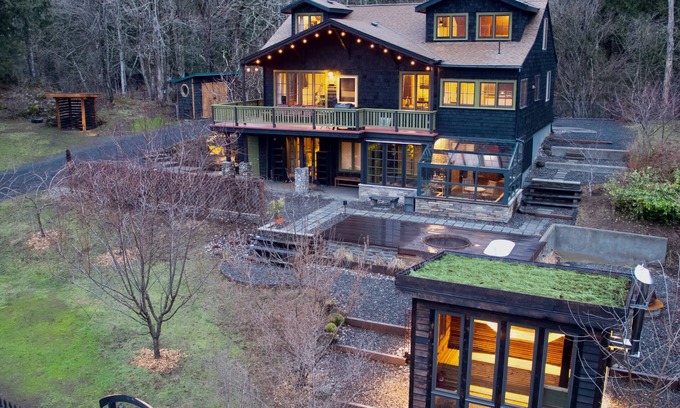 Washougal Resort | The Gorge Onsen Spa