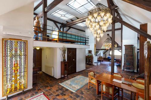 Terezvaros Apartment | The Grand Budapest Penthouse with stunning view to Heroes Square