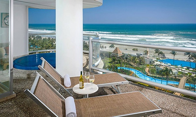Playa Diamante Resort | THE GRAND MAYAN TWO BEDROOM SUITE in Acapulco with WiFi, AC and Plunge Pool