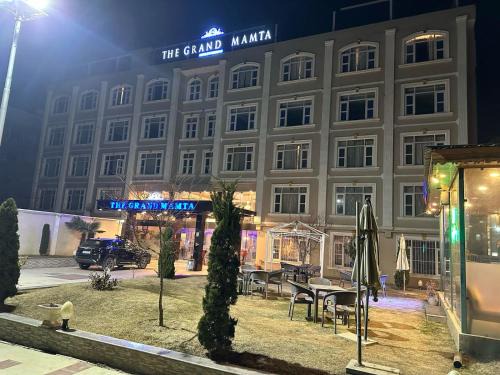 Srinagar Hotel | The Grand Mamta