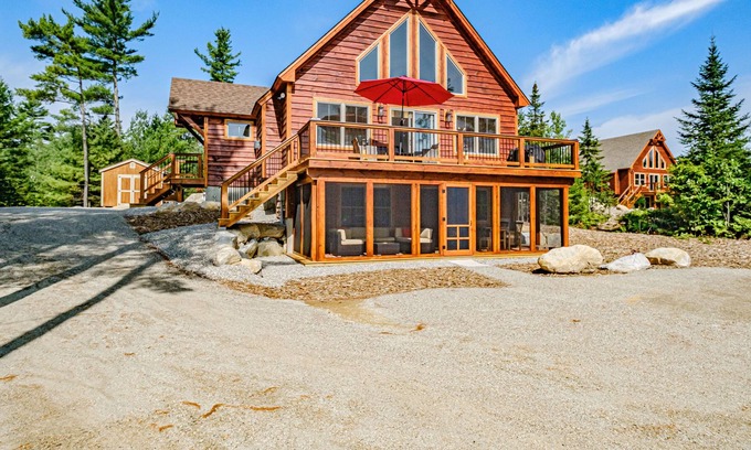 Bethel Ski Chalet | The Granite Chalet - Newly constructed Chalet close to downtown Bethel, short drive to Sunday River