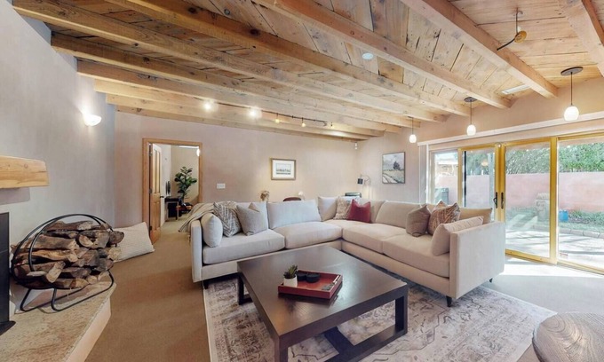 Downtown Albuquerque House | The Granite Hideaway Uniquely NM