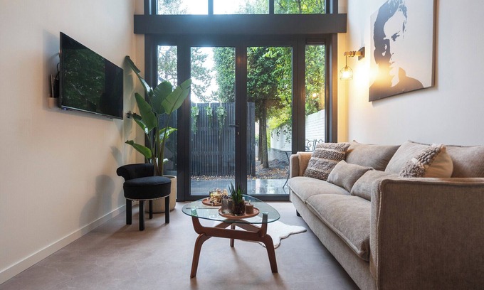 Zandvoort House | The Green Pine Tree