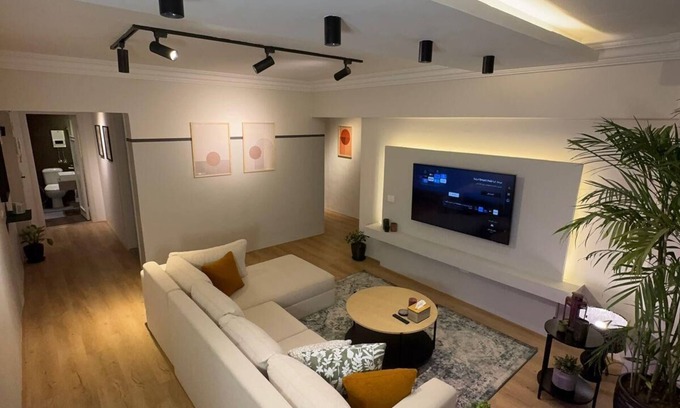 Maadi Apartment | The Ground-floor Gem - Zahraa Al Maadi