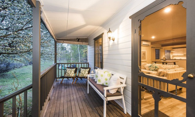 Hill End Cottage | The Guesthouse - Hill End
