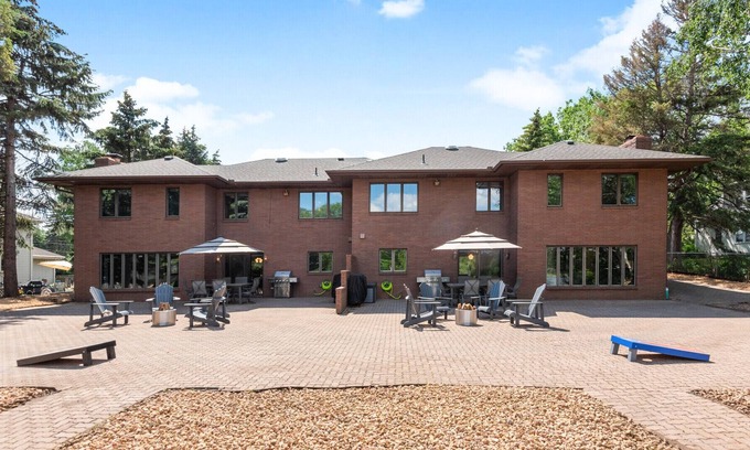 Columbia Heights House | The Hart Lake Wonder!