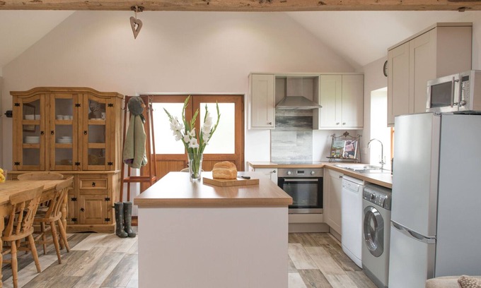 Upton Magna Cottage | The Haughmond