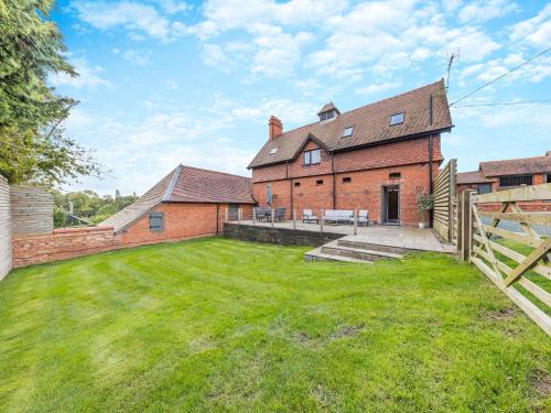 Trevor House | The Hay Loft
