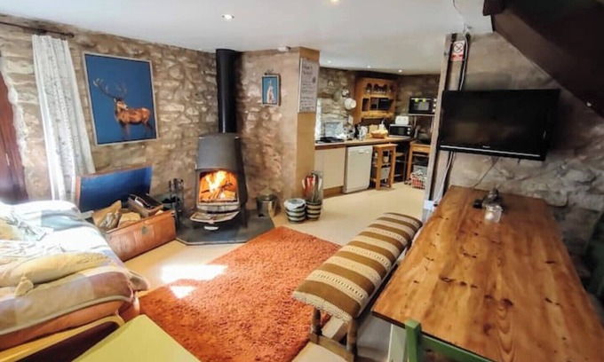 Caldbeck House | The Hayloft Rustic Glamping Barn, Caldbeck Village