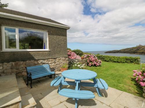 Llaneilian House | The Headland