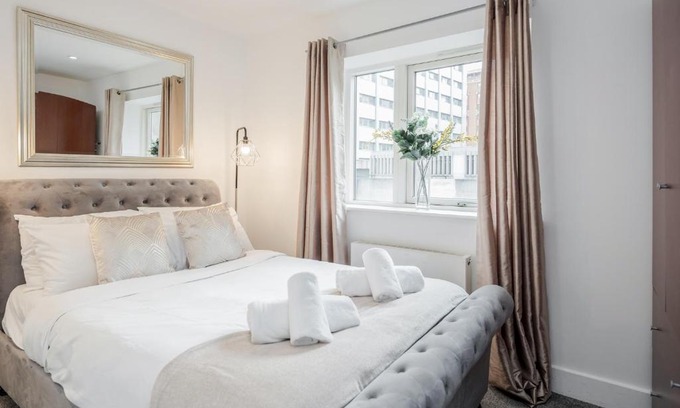Holborn and Covent Garden Apartment | The Heart of Covent Garden, Sleeps 4