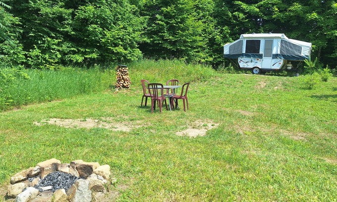 Leeds and the Thousand Islands RV Rental | The Hidden Glen Tent Camper - Pet/Family/Group friendly! Very Private!