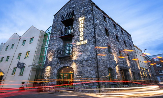 Galway City Centre Hotel | The House Hotel