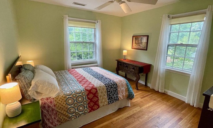 Barracks Rugby House | The House on Rose Hill - Downtown C-Ville Living