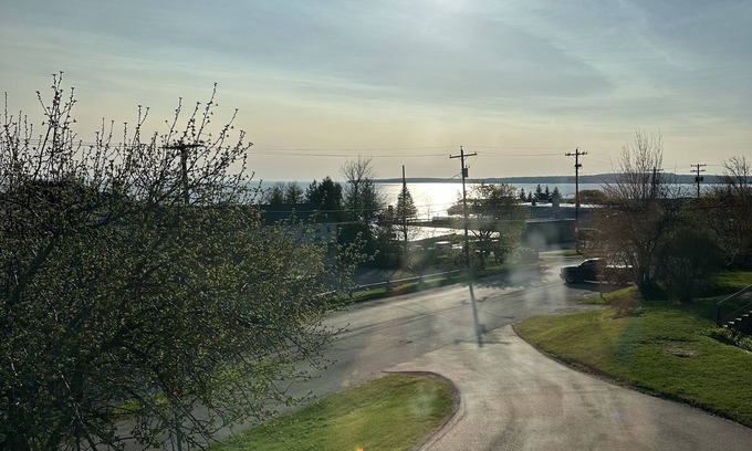 St Ignace Apartment | The Huron View Sunrise Getaway!