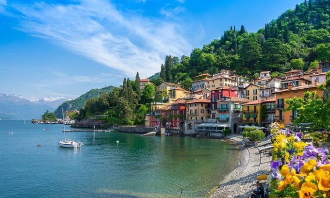 Pigra Villa | THE ITALIAN FAIRY TALE ON THE SHORES OF LAKE COMO- A MAGICAL 1300M2 HOME